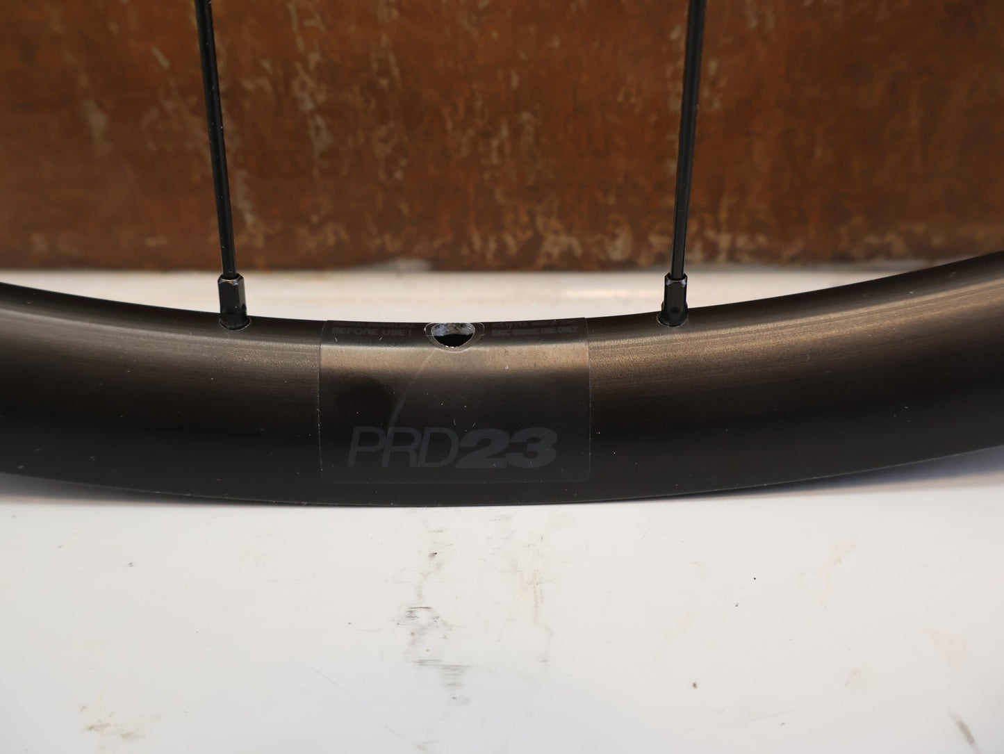 Laufrad/Laufradsatz von Bmc, BMC PRD 23 LAUFRADSATZ / SHIMANO TC500 NABEN / 23 MM MAULWEITE / HG 12-FACH vor USEDBIKES-OB.DE Hintergrund