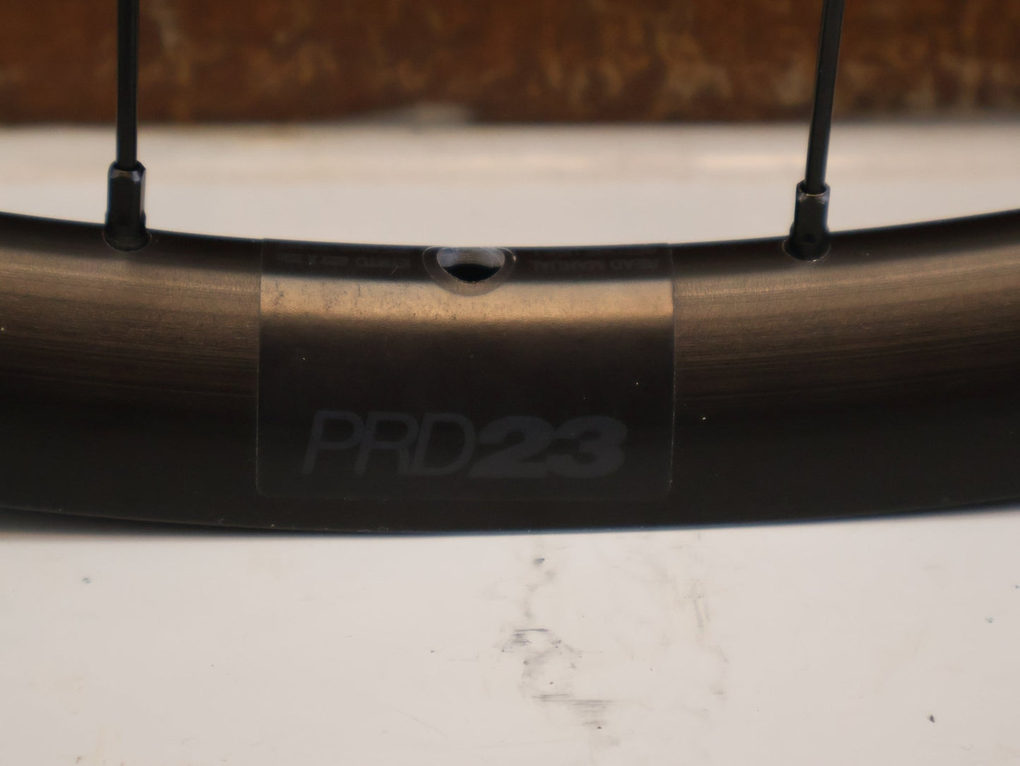 Laufrad/Laufradsatz von Bmc, BMC PRD 23 LAUFRADSATZ / SHIMANO TC500 NABEN / 23 MM MAULWEITE / HG 12-FACH vor USEDBIKES-OB.DE Hintergrund
