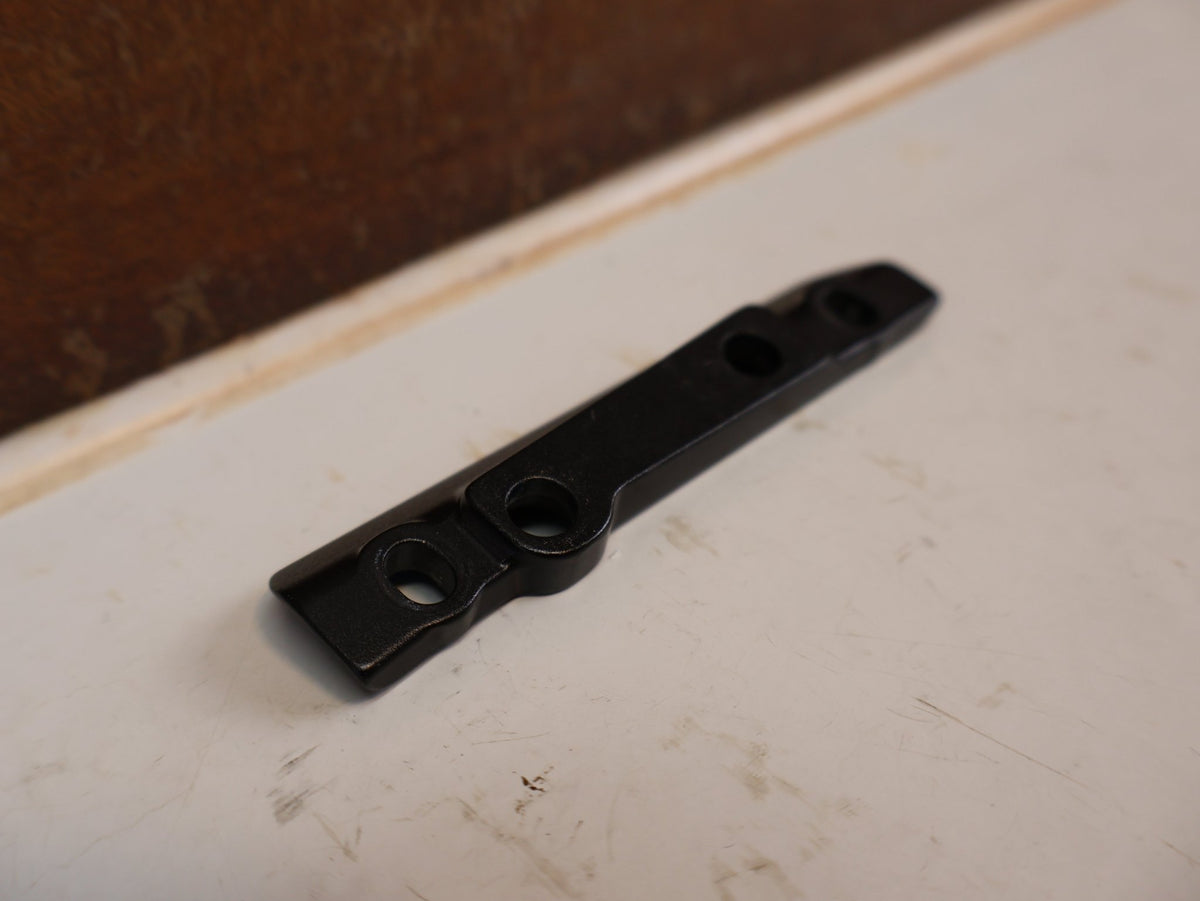 Zubehör von Bmc, BMC ROADMACHINE BRAKE MOUNT ADAPTER BREMSADAPTER 2021 SCHWARZ vor USEDBIKES-OB.DE Hintergrund