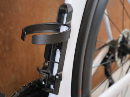 Rennrad von Bmc, BMC TEAMMACHINE R 01 FIVE CARBON RENNRAD / MODELL 2026 / 56CM vor USEDBIKES-OB.DE Hintergrund