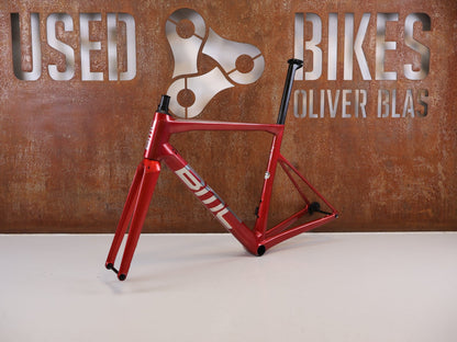 Rennradrahmen von BMC, BMC Teammachine SLR Carbon Rahmenset Gr 54 1820g Disc / Bastlerware vor USEDBIKES-OB.DE Hintergrund