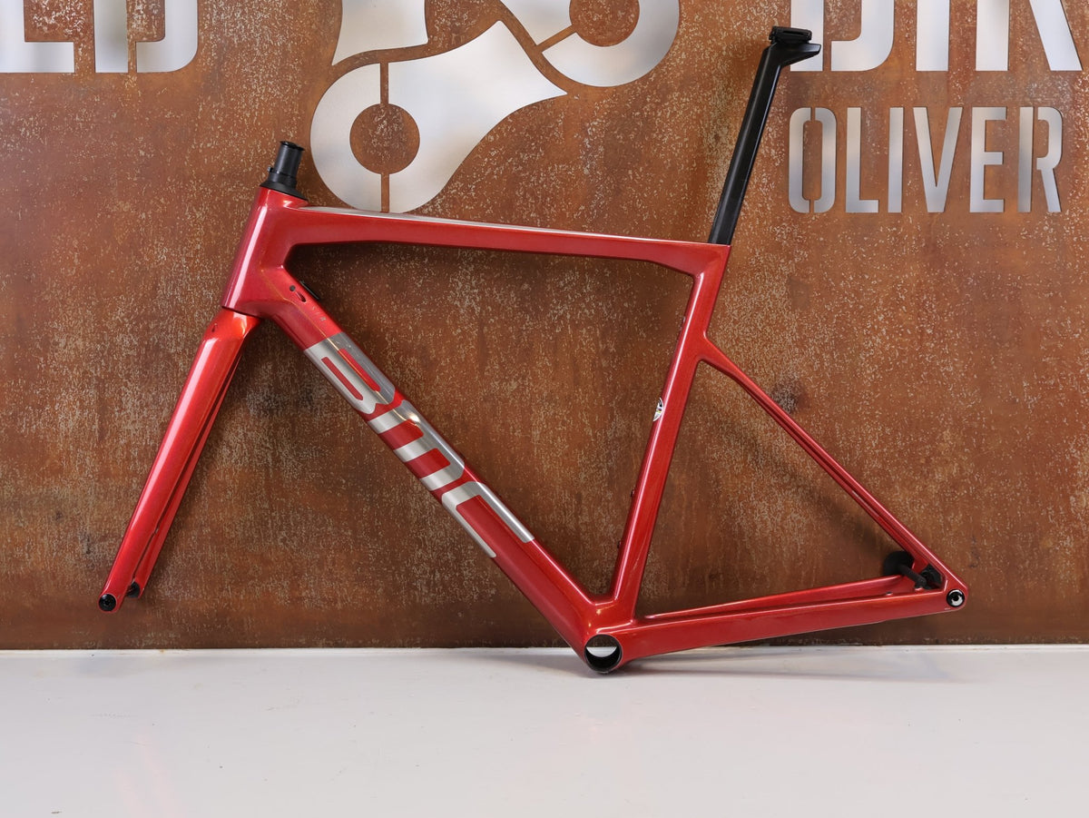 Rennradrahmen von BMC, BMC Teammachine SLR Carbon Rahmenset Gr 54 1820g Disc / Bastlerware vor USEDBIKES-OB.DE Hintergrund