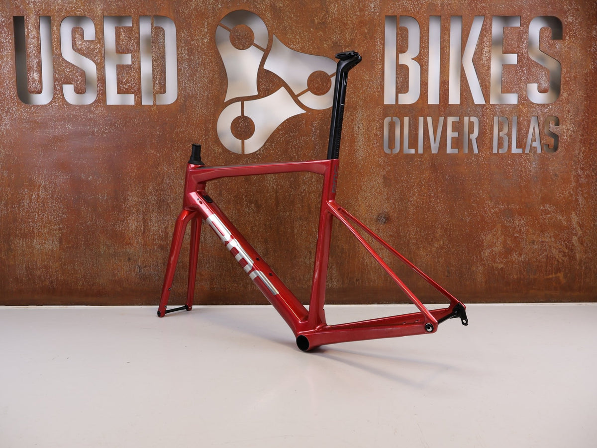 Rennradrahmen von BMC, BMC Teammachine SLR Carbon Rahmenset Gr 54 1820g Disc / Bastlerware vor USEDBIKES-OB.DE Hintergrund