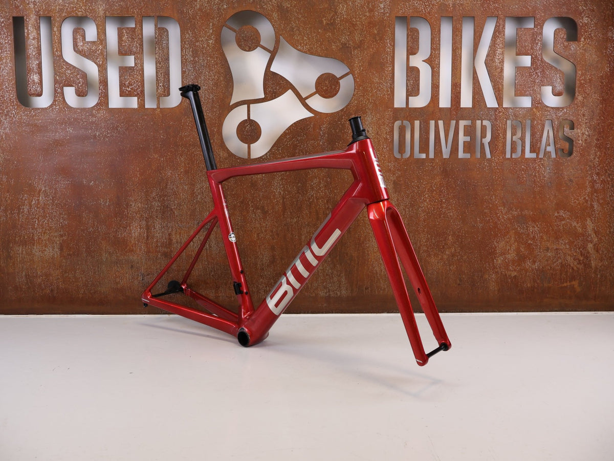 Rennradrahmen von BMC, BMC Teammachine SLR Carbon Rahmenset Gr 54 1820g Disc / Bastlerware vor USEDBIKES-OB.DE Hintergrund