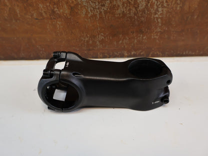 Vorbau von Bmc, BMC VORBAU FÜR MTT-FEDERGABELN / 80 MM / 1 1/4" / URS01 / URS / URS LT vor USEDBIKES-OB.DE Hintergrund