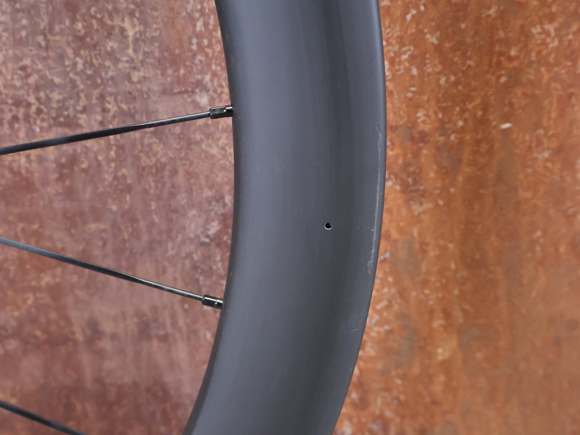 Laufrad/Laufradsatz von Bontrager, BONTRAGER AEOLUS ELITE 50 TLR LAUFRADSATZ DISC vor USEDBIKES - OB.DE Hintergrund