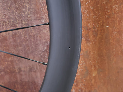 Laufrad/Laufradsatz von Bontrager, BONTRAGER AEOLUS ELITE 50 TLR LAUFRADSATZ DISC vor USEDBIKES - OB.DE Hintergrund
