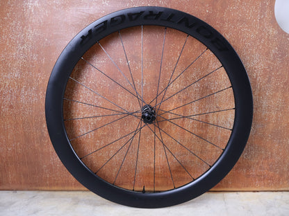 Laufrad/Laufradsatz von Bontrager, BONTRAGER AEOLUS PRO 51 TLR LAUFRADSATZ DISC vor USEDBIKES - OB.DE Hintergrund