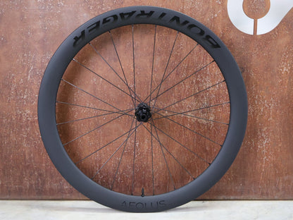 Laufrad/Laufradsatz von Bontrager, BONTRAGER AEOLUS PRO 51 TLR LAUFRADSATZ DISC vor USEDBIKES - OB.DE Hintergrund
