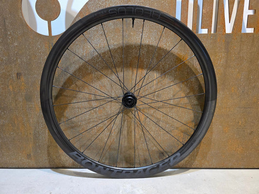 Laufrad/Laufradsatz von Bontrager, BONTRAGER AEOLUS RSL 37 TLR LAUFRADSATZ DISC vor USEDBIKES - OB.DE Hintergrund