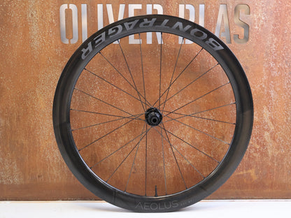 Laufrad/Laufradsatz von Bontrager, Bontrager Aeolus RSL 51 TLR Carbon Laufradsats SRAM XDR vor USEDBIKES-OB.DE Hintergrund