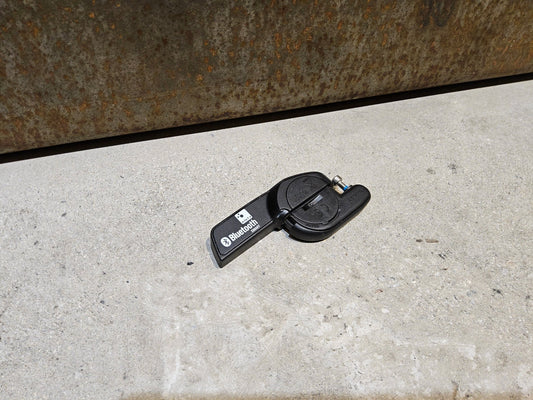 Fahrradcomputer & Sensoren von Bontrager, BONTRAGER DUOTRAP S DIGITAL SENSOR vor USEDBIKES - OB.DE Hintergrund