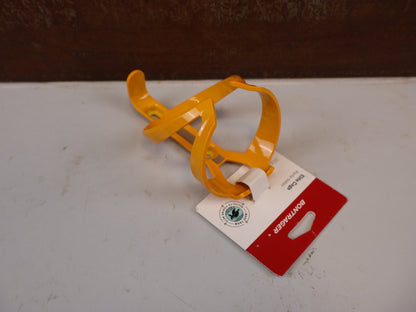 Trinkflaschen und Halter von Bontrager, BONTRAGER ELITE RECYCLED FLASCHENHALTER vor USEDBIKES-OB.DE Hintergrund