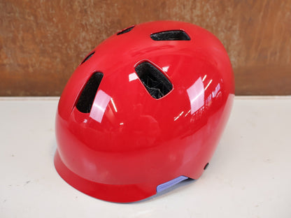 Helme von Bontrager, BONTRAGER JET WAVECEL KINDER HELM MAGENTA 50-55CM 599871 vor USEDBIKES-OB.DE Hintergrund