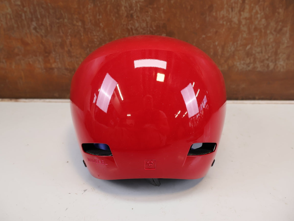 Helme von Bontrager, BONTRAGER JET WAVECEL KINDER HELM MAGENTA 50-55CM 599871 vor USEDBIKES-OB.DE Hintergrund