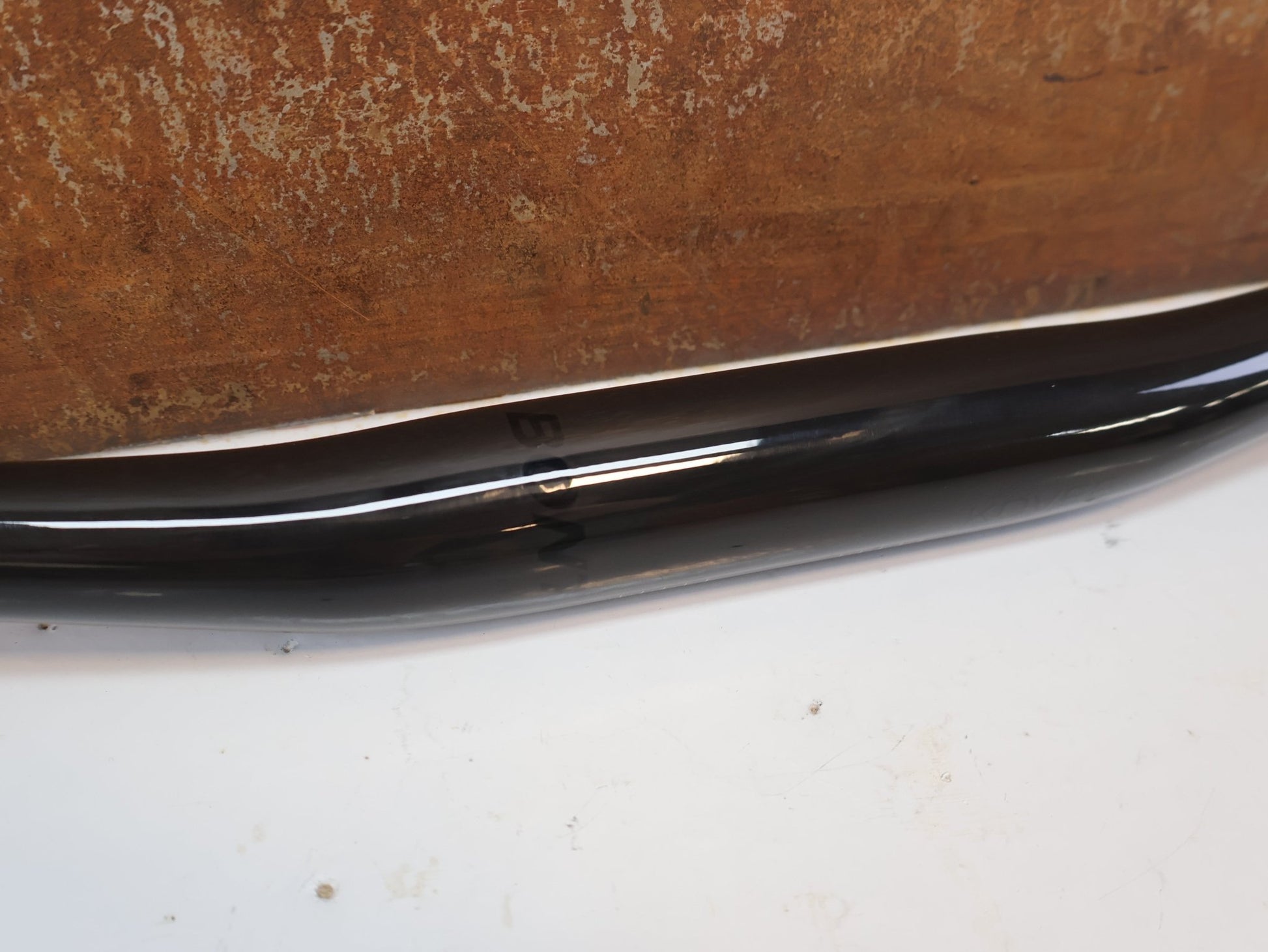 Lenker von Bontrager, BONTRAGER KOVEE PRO CARBON 35 / MTB-LENKER / 720 MM / 159 G / BLACK vor USEDBIKES-OB.DE Hintergrund
