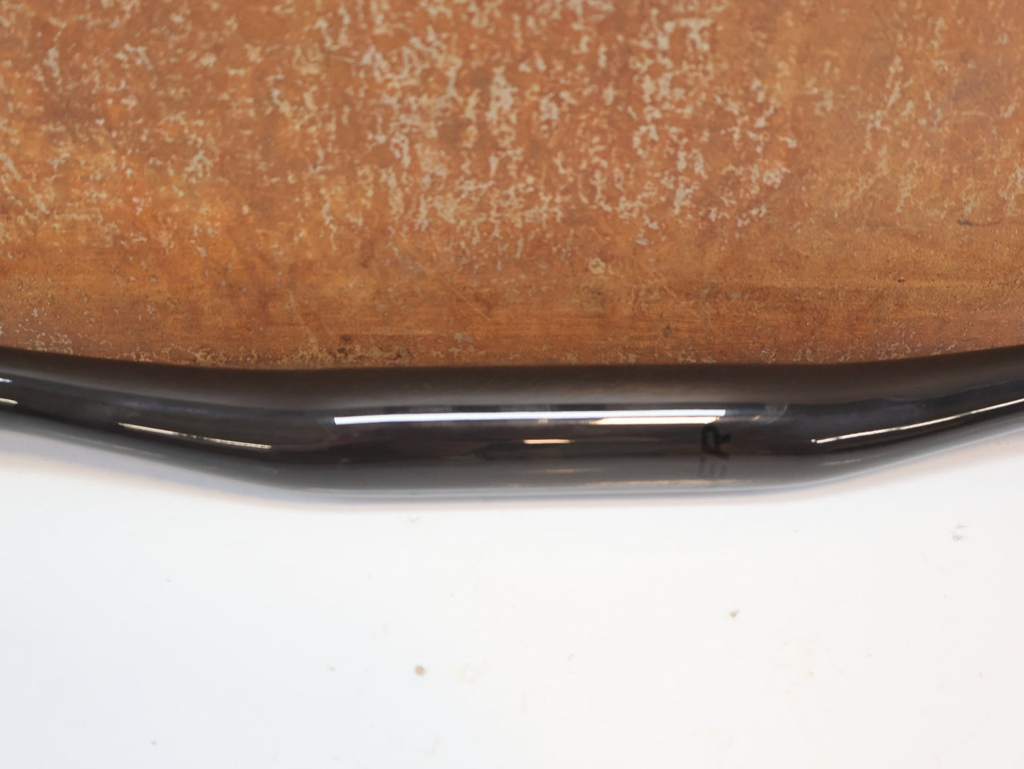 Lenker von Bontrager, BONTRAGER KOVEE PRO CARBON 35 / MTB-LENKER / 720 MM / 159 G / BLACK vor USEDBIKES-OB.DE Hintergrund