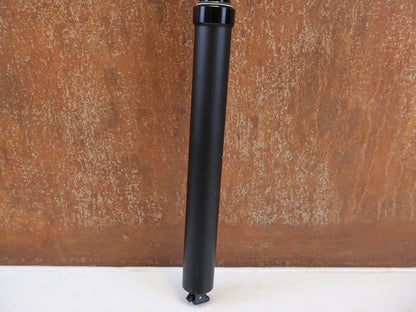 Sattelstütze von Bontrager, BONTRAGER LINE 34.9 VARIOSATTELSTÜTZE 200 MM HUB vor USEDBIKES-OB.DE Hintergrund