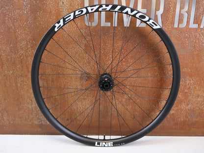 Laufrad/Laufradsatz von Bontrager, Bontrager Line Pro 30 29" Team Edition Laufradsatz DT240 DEG vor USEDBIKES-OB.DE Hintergrund