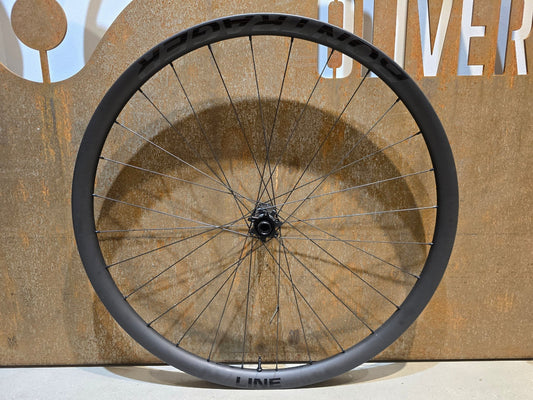 Laufrad/Laufradsatz von Bontrager, BONTRAGER LINE PRO 30 CARBON LAUFRADSATZ 29 / 27,5 ZOLL DISC XD - FREILAUF in variant_title vor USEDBIKES - OB.DE Hintergrund