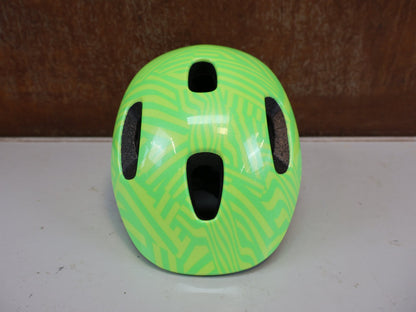 Helme von Bontrager, BONTRAGER LITTLE DIPPER HELM GRÜN GELB 46-50CM 5255497 vor USEDBIKES-OB.DE Hintergrund