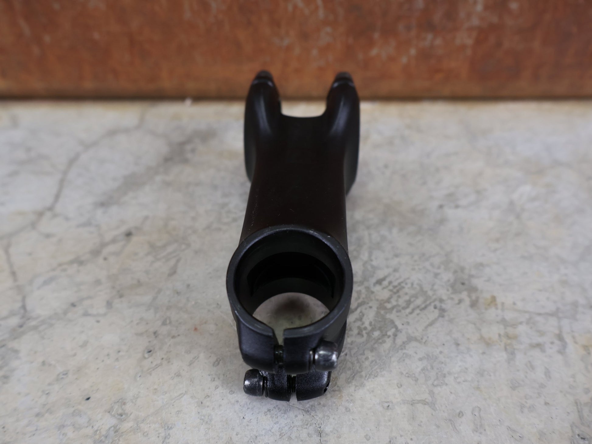 Vorbau von Bontrager, BONTRAGER PRO BLENDR VORBAU – 90 MM / −17° / 31,8 MM vor USEDBIKES - OB.DE Hintergrund