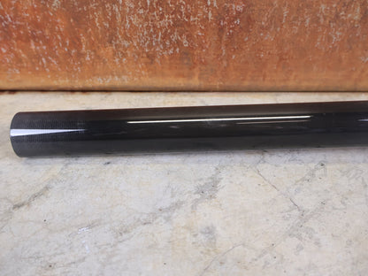 Sattelstütze von Bontrager, BONTRAGER PRO CARBON SATTELSTÜTZE – 31,6 MM – 330 MM – 0 MM OFFSET vor USEDBIKES - OB.DE Hintergrund