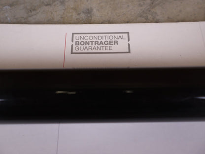 Sattelstütze von Bontrager, BONTRAGER PRO CARBON SATTELSTÜTZE – 31,6 MM – 330 MM – 0 MM OFFSET vor USEDBIKES - OB.DE Hintergrund