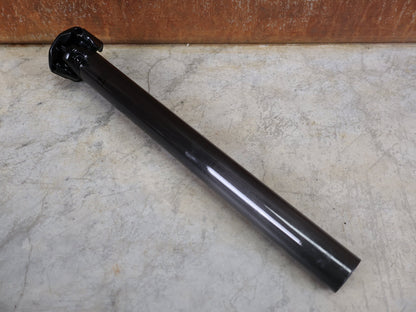 Sattelstütze von Bontrager, BONTRAGER PRO CARBON SATTELSTÜTZE – 31,6 MM – 330 MM – 0 MM OFFSET vor USEDBIKES - OB.DE Hintergrund