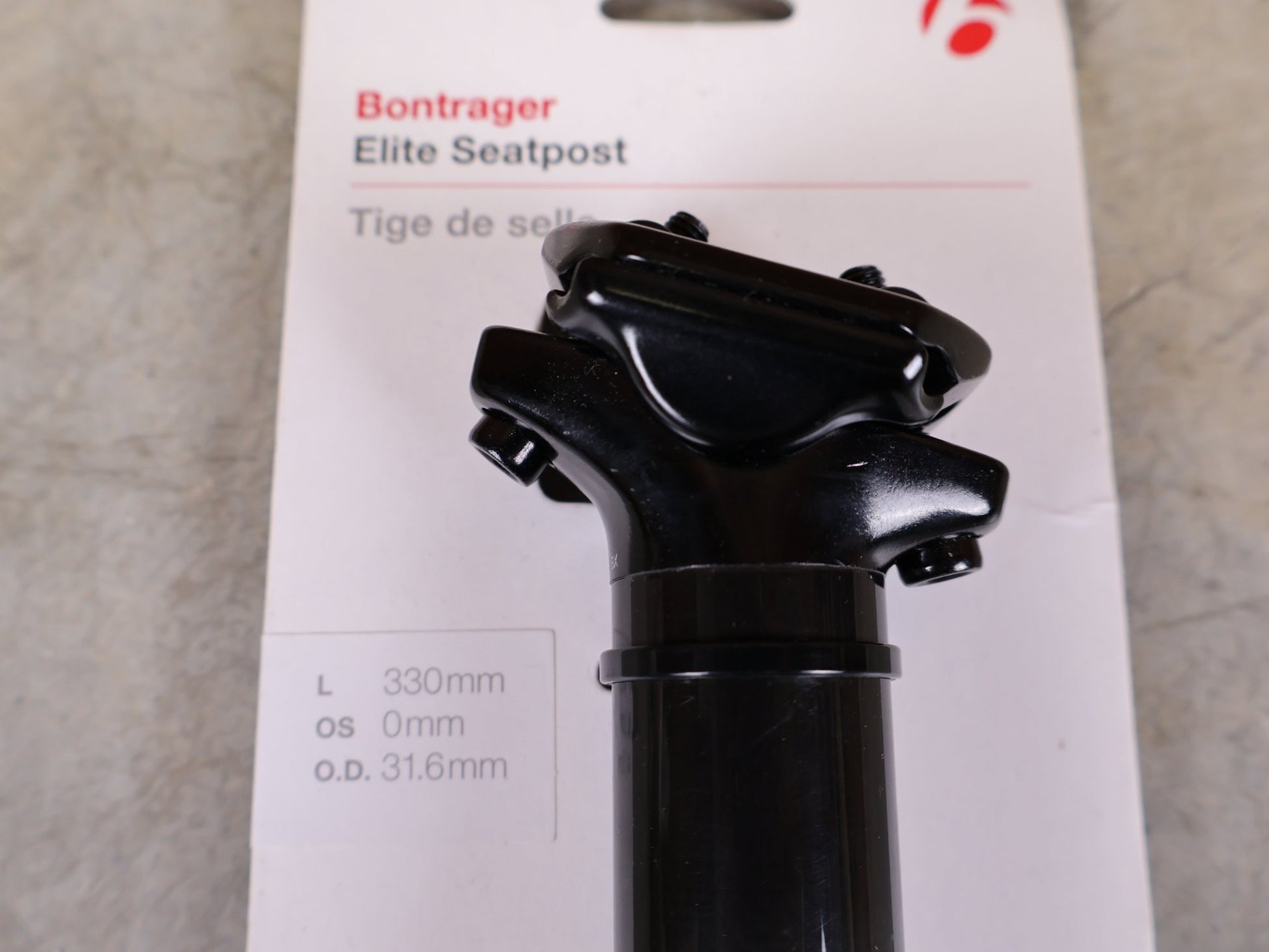 BONTRAGER PRO CARBON SATTELSTÜTZE – 31,6 MM – 330 MM – 0 MM OFFSET –