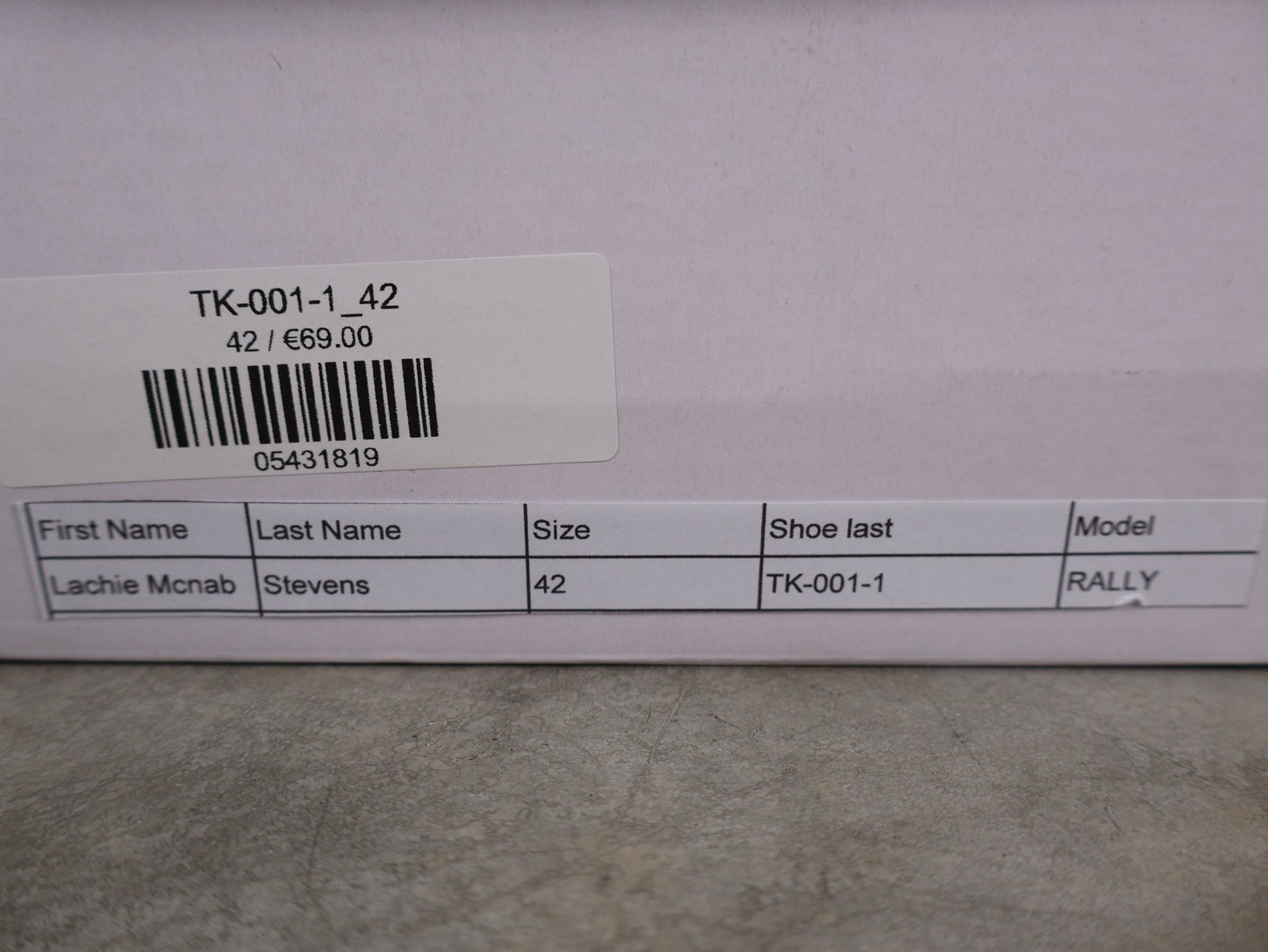 MTB - Herrenschuhe von Trek, BONTRAGER RALLY MOUNTAINBIKE - SCHUH – TREK FACTORY RACING TEAM EDITION / NAVY BLUE – WHITE vor USEDBIKES - OB.DE Hintergrund