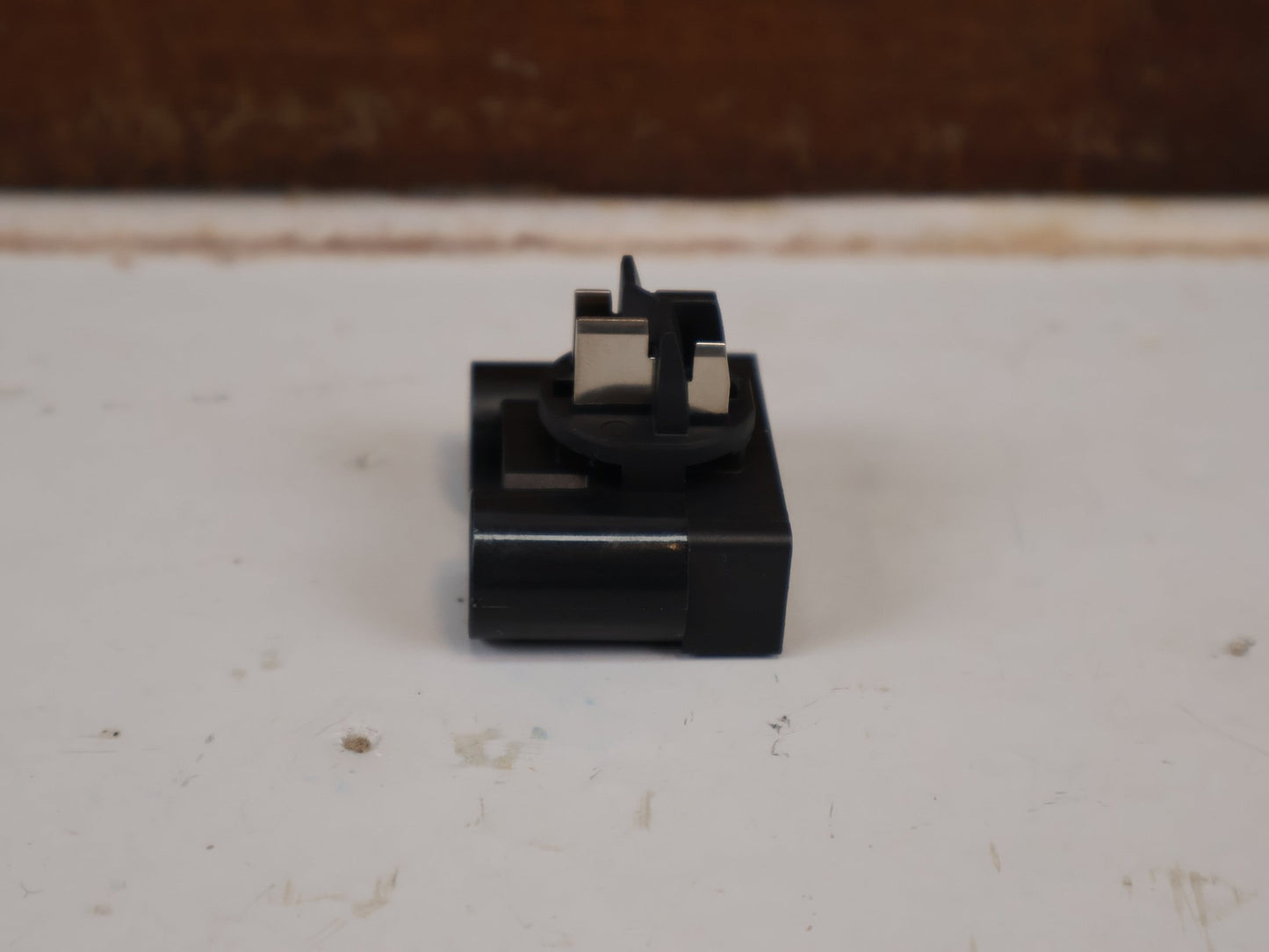 Zubehör von Bosch, BOSCH AKKU ADAPTER 2-FACH SMART SYSTEM POWERTUBE / HAN EB12100015 vor USEDBIKES-OB.DE Hintergrund