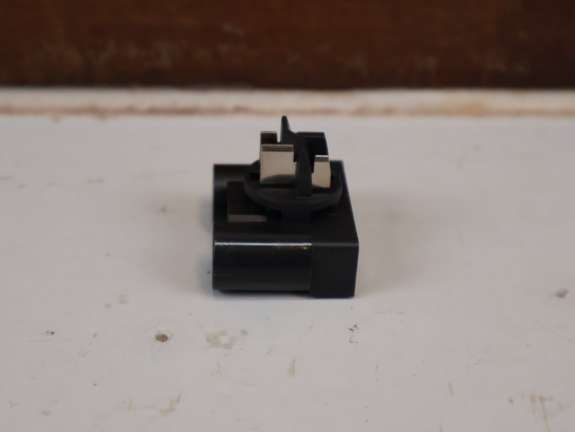 Zubehör von Bosch, BOSCH AKKU ADAPTER 2-FACH SMART SYSTEM POWERTUBE / HAN EB12100015 vor USEDBIKES-OB.DE Hintergrund