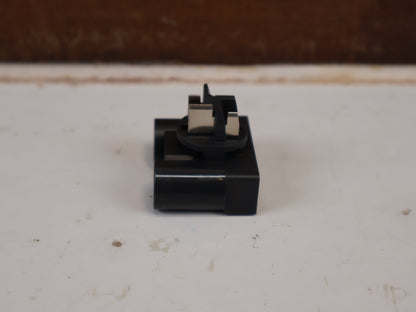 Zubehör von Bosch, BOSCH AKKU ADAPTER 2-FACH SMART SYSTEM POWERTUBE / HAN EB12100015 vor USEDBIKES-OB.DE Hintergrund