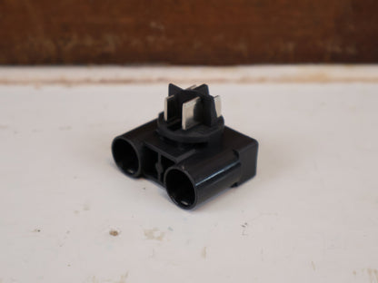 Zubehör von Bosch, BOSCH AKKU ADAPTER 2-FACH SMART SYSTEM POWERTUBE / HAN EB12100015 vor USEDBIKES-OB.DE Hintergrund