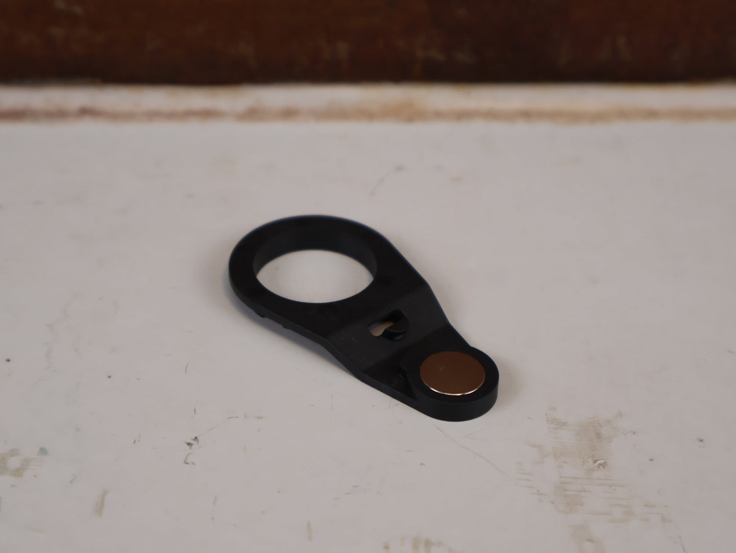 E-Bike Zubehör von Bosch, BOSCH CENTERLOCK MAGNET E-BIKE GESCHWINDIGKEITSSENSOR / HAN 1270.015.727-VEO vor USEDBIKES-OB.DE Hintergrund