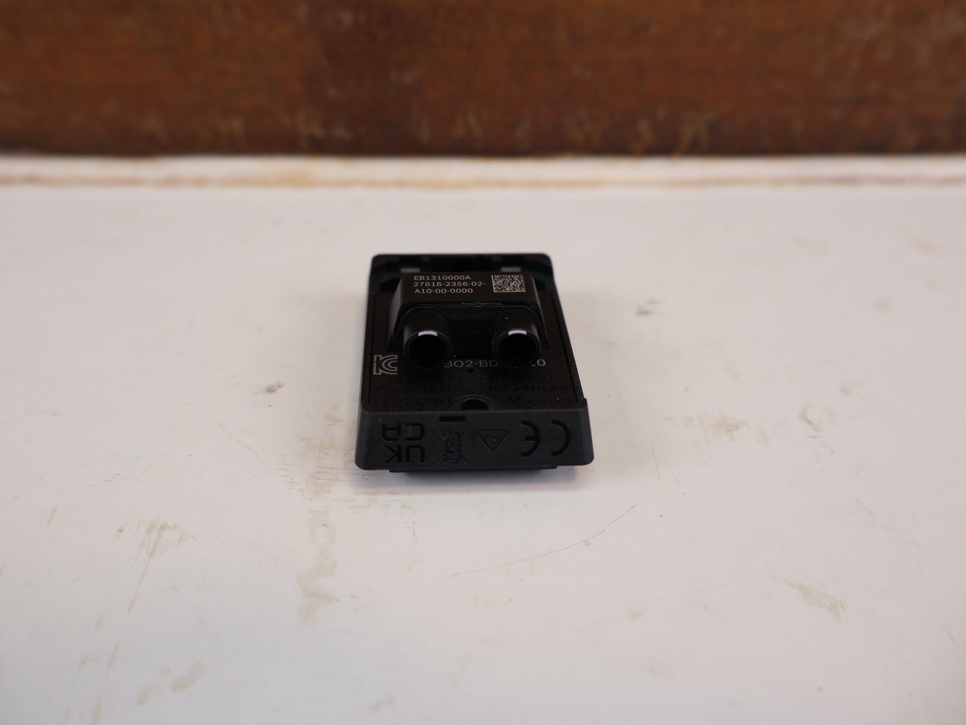 Zubehör von Bosch, BOSCH SMART SYSTEM DISPLAY AUFNAHME KABEL HINTEN BDS3210 / EB1310000A vor USEDBIKES-OB.DE Hintergrund