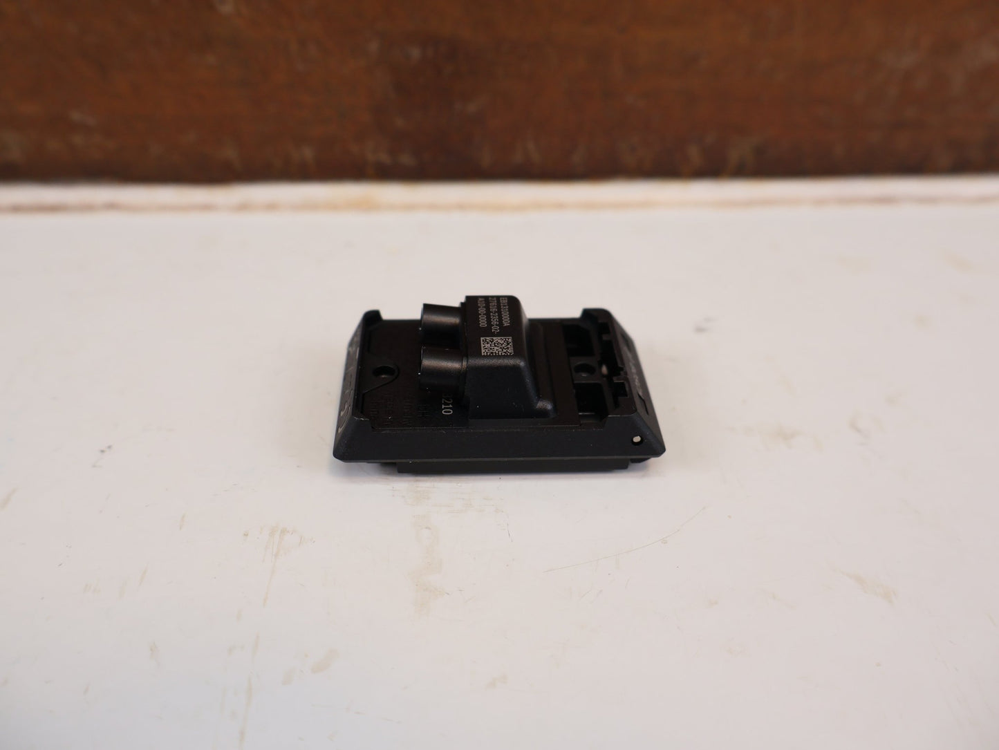 Zubehör von Bosch, BOSCH SMART SYSTEM DISPLAY AUFNAHME KABEL HINTEN BDS3210 / EB1310000A vor USEDBIKES-OB.DE Hintergrund