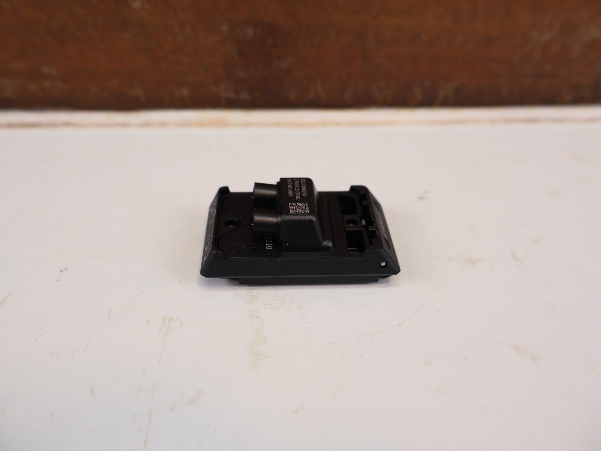 Zubehör von Bosch, BOSCH SMART SYSTEM DISPLAY AUFNAHME KABEL HINTEN BDS3210 / EB1310000A vor USEDBIKES-OB.DE Hintergrund