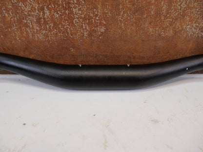Lenker von Burgtec, Burgtec Ride Wide Alloy DH Lenker 35mm 30mm Rise 760mm vor USEDBIKES-OB.DE Hintergrund