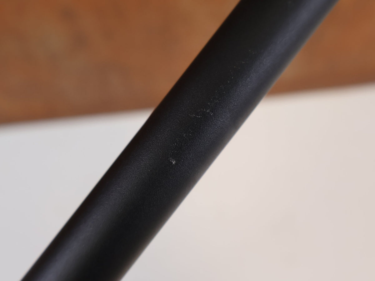 Lenker von Burgtec, BURGTEC RIDEWIDE 31.8MM MTB LENKER 800MM 15MM vor USEDBIKES-OB.DE Hintergrund