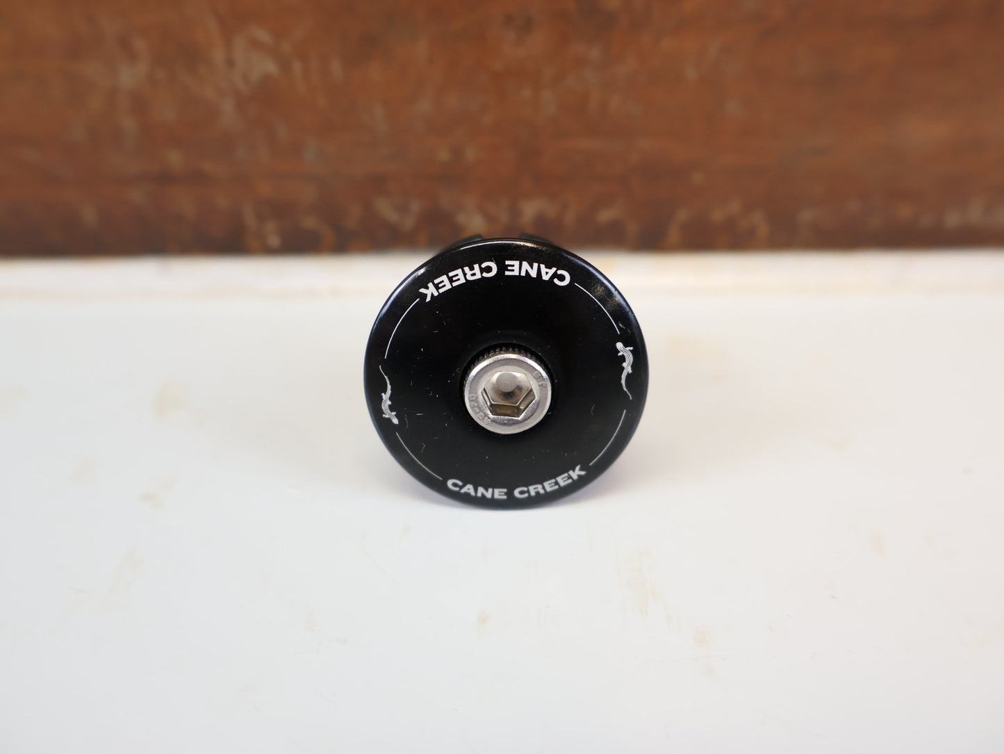 Zubehör von Cane Creek, CANE CREEK 40 IS41 SHORT COVER STEUERSATZ 1 1 8 vor USEDBIKES-OB.DE Hintergrund