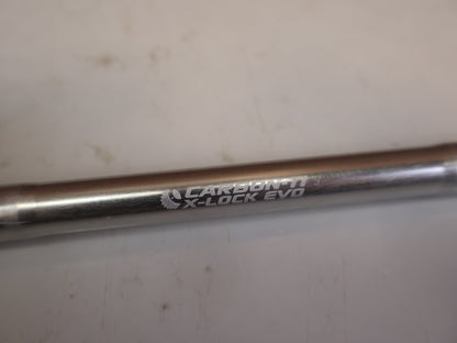 Zubehör von Carbon Ti, CARBON TI X LOCK EVO STECKACHSE 12X1.0 178,5 MM vor USEDBIKES-OB.DE Hintergrund