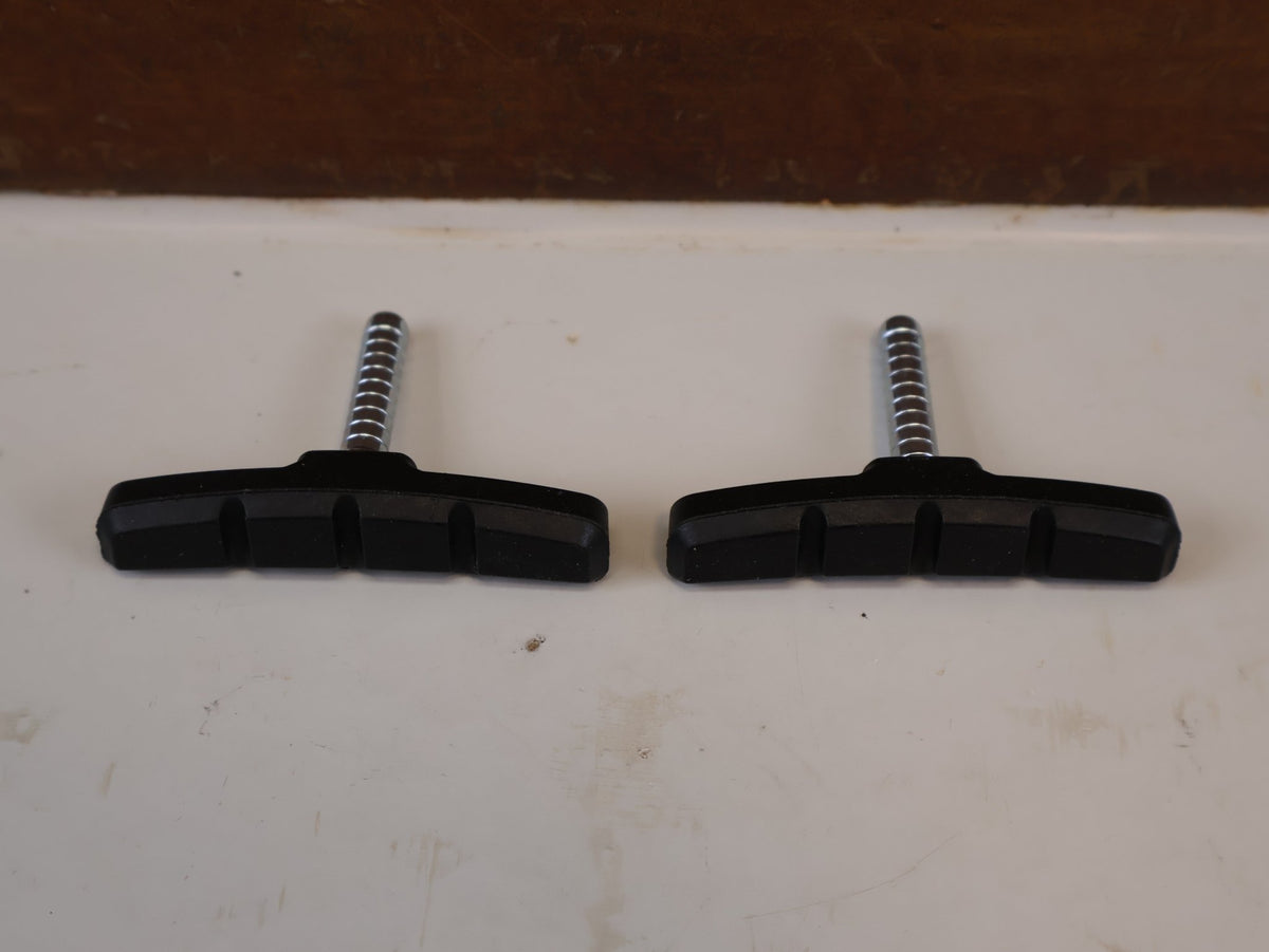 Bremsbelag von Contec, CONTEC C STOP CANTILEVER BREMSSCHUHE 70MM 1 PAAR vor USEDBIKES-OB.DE Hintergrund
