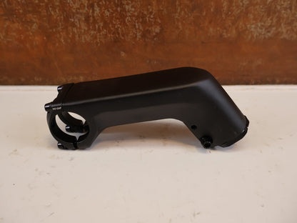 Vorbau von Contec, CONTEC UEDA FIX VORBAU AHEAD 31.8 MM 110 MM 30 GRAD vor USEDBIKES-OB.DE Hintergrund