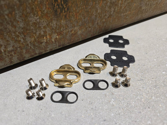 Zubehör von Crankbrothers, CRANKBROTHERS PEDALPLATTEN STANDART RELEASE KIT 15 / 6 GRAD / OEM vor USEDBIKES - OB.DE Hintergrund