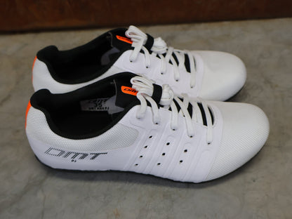 RR - Herrenschuhe von Dmt, DMT KR4 PJ RENNRADSCHUH / WEIß / SCHWARZ / UNISEX vor USEDBIKES - OB.DE Hintergrund