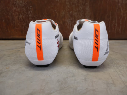 RR - Herrenschuhe von Dmt, DMT POGIS 25 RENNRADSCHUH / WEIß / UNISEX / 37.5 vor USEDBIKES - OB.DE Hintergrund