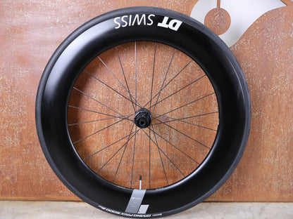 Laufrad/Laufradsatz von Dt Swiss, DT SWISS ARC 1400 DICUT® DB 65 / 80 LAUFRADSATZ – CARBON / DISC / SHIMANO ROAD vor USEDBIKES - OB.DE Hintergrund