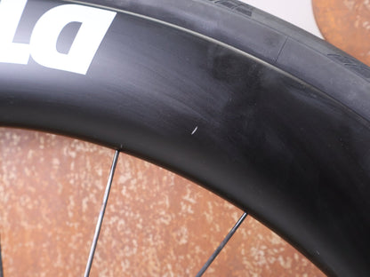 Laufrad/Laufradsatz von Dt Swiss, DT SWISS ARC 1400 DICUT® DB 65 / 80 LAUFRADSATZ – CARBON / DISC / SHIMANO ROAD vor USEDBIKES - OB.DE Hintergrund